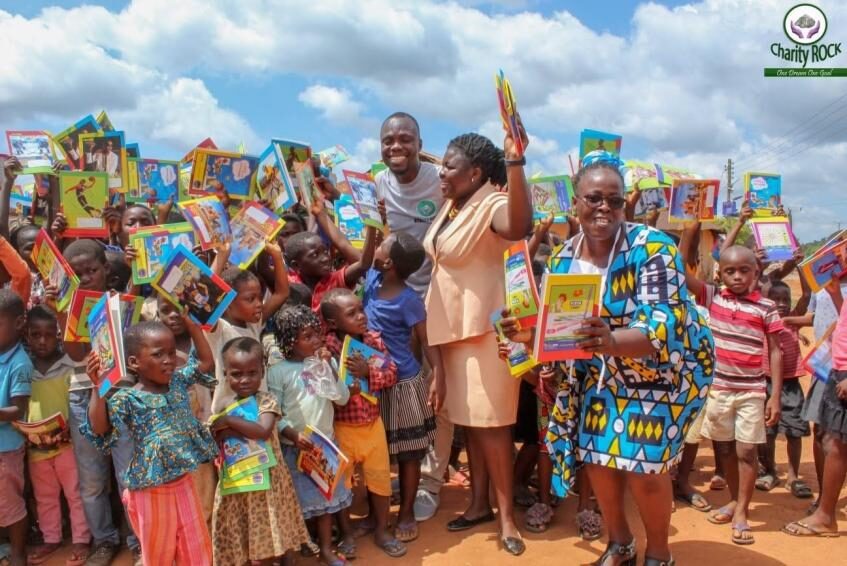 Read to Know — CharityRock Foundation outreach